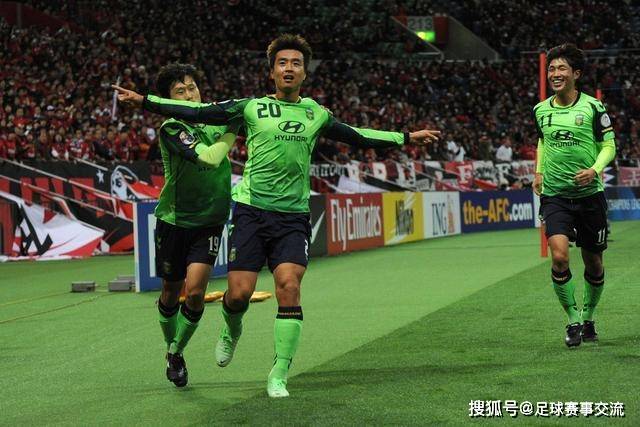 浓眉休战詹姆斯20分 吹杨26+13率老鹰击退湖人